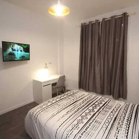 #rubis Du Sud - Wifi - Clim -parking - Balcon# Apartment Toulon